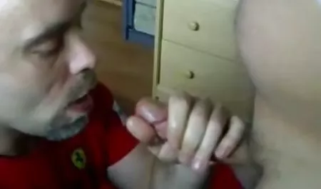 Duża darmowe ostre sex filmy pierś z nieznajomymi