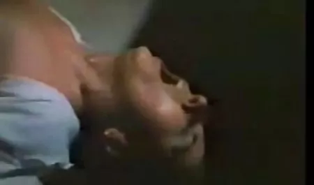 Potwór brązowy piękno w przedniej części energii i podłoga czeskie sex filmy za darmo