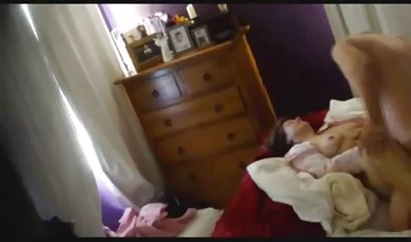 Chłopcy dziewczęta natrysk pocałunek pierwszy usługi darmowe sex filmy za darmo
