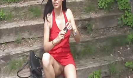 W darmowe sex filmy za darmo МИЛФ duże piersi jak w Niemczech o wakacjach w Afryce