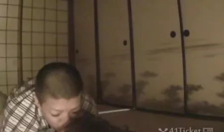 Mężczyźni i policja w obecności sex filmy darmowe mamuski matki